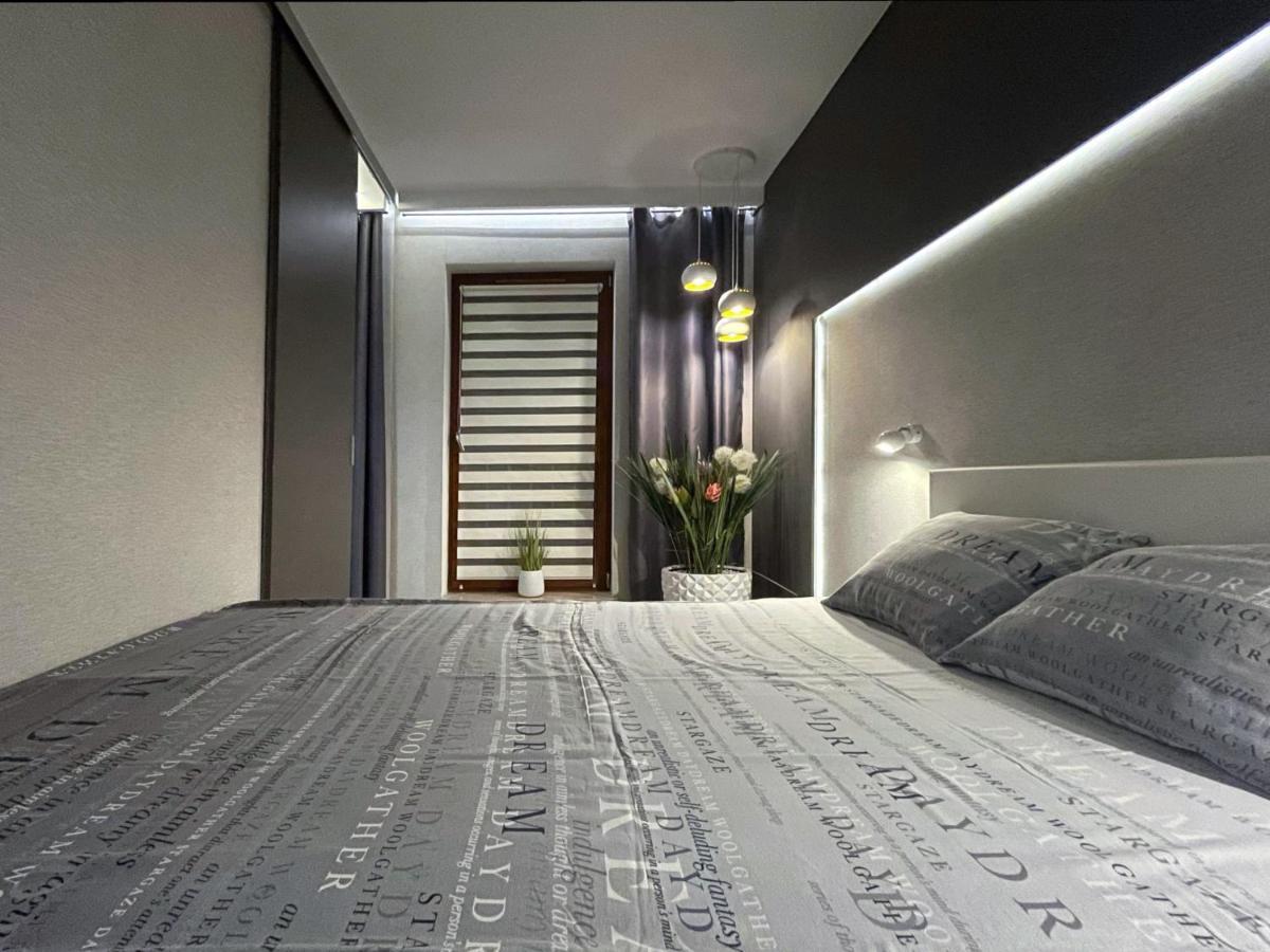 4Uapart-Apartment Suite Platan Grey Świnoujście Esterno foto