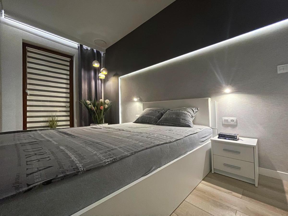 4Uapart-Apartment Suite Platan Grey Świnoujście Esterno foto