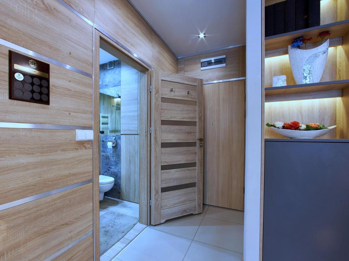 4Uapart-Apartment Suite Platan Grey Świnoujście Esterno foto